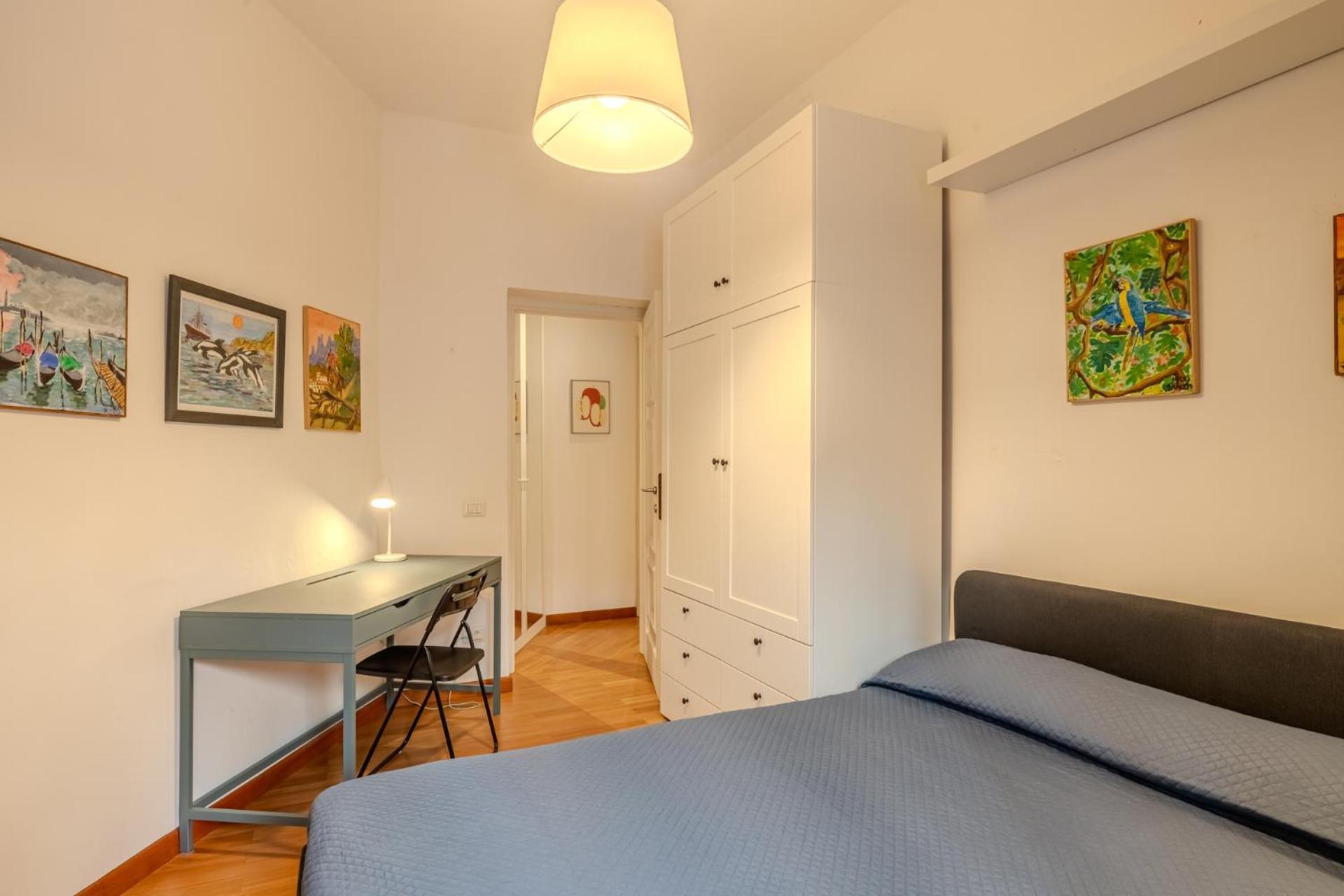 Appartamento Charme E Stile A Via Foscolo Roma